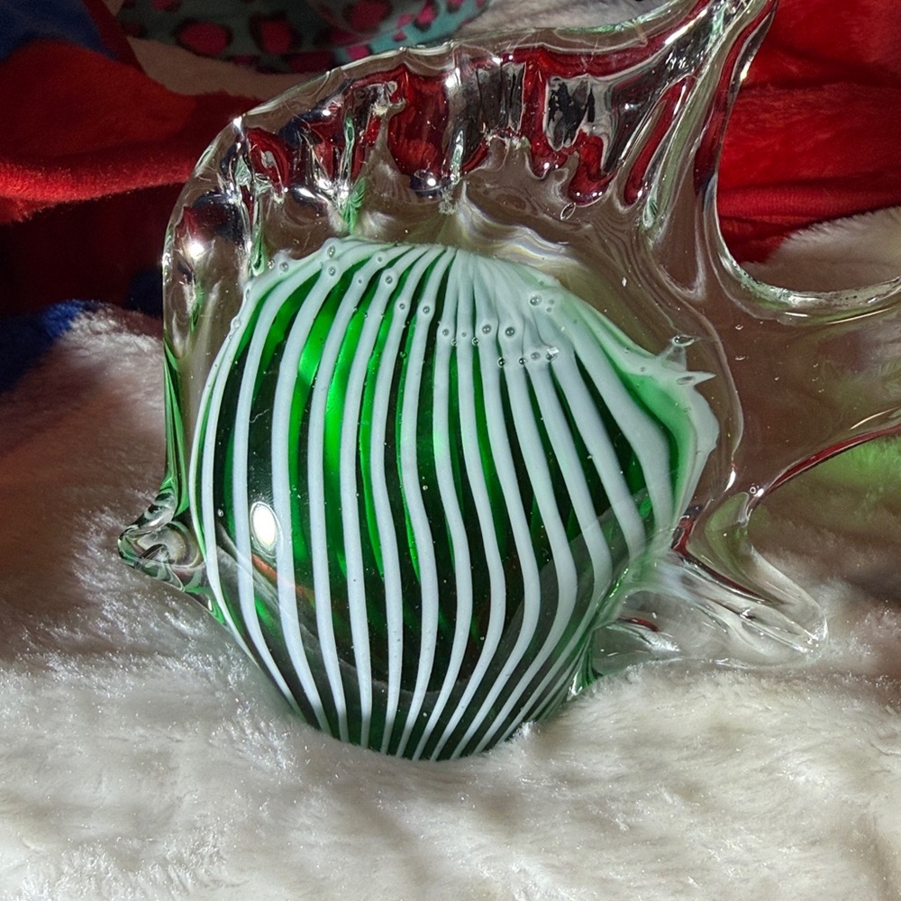 Green and White Glass Art Sculpture